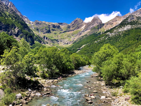 Ruta por el valle de Pineta, un valle salvaje a los pies de Monte Perdido