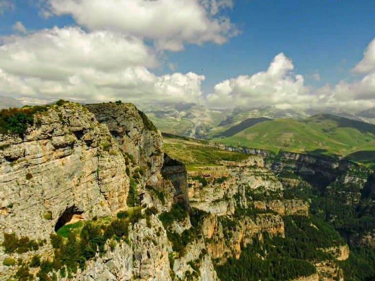 Pico de Mondoto desde Nerín, ruta de Mondoto